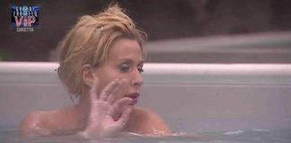 Gossip, GF VIP news: Valeria Marini e Gabriele Rossi in piscina tra confidenze e complicità valeria marini, grande fratello vip, gossip news, gossip, news, gabriele rossi,