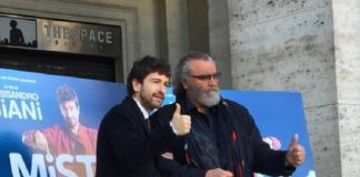 Mister Felicità di Alessandro Siani inizia col botto Alessandro Siani Diego Abantatuono mister felicità cinema