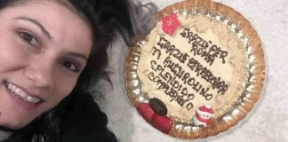 Elisa compleanno gli auguri di Emma Marrone e la torta dai fan gossip, elisa toffoli, ultime notizie, elisa compleanno, news, emma marrone,