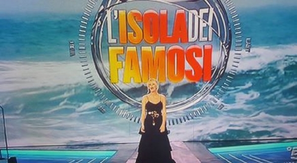 Alessia Marcuzzi l'isola dei famosi 2017 tv anticipazioni gossip