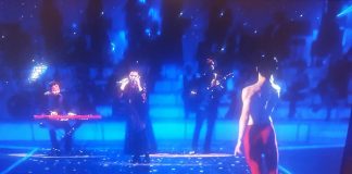 Gossip Tv Elisa a Music: risate a squarciagola da Paolo Bonolis! Gossip Tv, Elisa, Music, Paolo Bonolis,