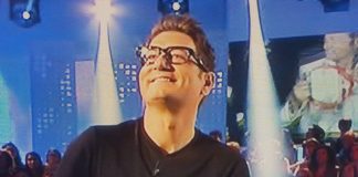 Enrico Papi svela un segreto a Verissimo: “Sto preparando una cosa con la mooseca” Enrico Papi, Sarabanda, concorrenti, campioni, uomo gatto, Quando inizia Sarabanda, Italia 1,