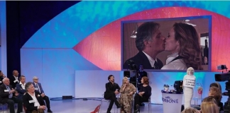 UeD news Over Oggi: Giorgio bacia Elisabetta, lei lo scarica… UeD news, UeD Over, UeD Oggi, UeD, Giorgio, bacia, Elisabetta,