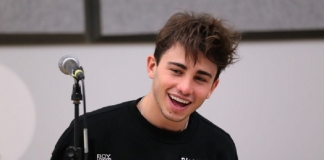 Amici 2017, Riccardo Marcuzzo e coach Elisa a confronto Amici 2017, puntata 17 marzo, Amici Riccardo, Riccardo Marcuzzo,