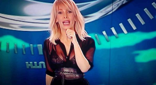 alessia marcuzzi isola dei famosi 2017 look terza puntata tv gossip