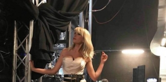 Alessia Marcuzzi look 9a puntata dell’Isola Dei Famosi 2017: che sventola!