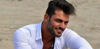 Gossip Uomini e Donne Classico: Mariano dichiarazione d’amore a Desirée! Gossip Uomini e Donne, Gossip, Classico, Uomini e Donne, Mariano, dichiarazione, Desirée,