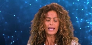 Samantha De Grenet: piovono critiche sul suo passato altro che Isola dei famosi Isola dei Famosi 2017, Samantha De Grenet, contro, Rocco Siffredi,