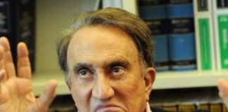 Emilio Fede condannato per bancarotta, patteggiamento per Lele Mora Emilio Fede bancarotta, Emilio Fede condannato,ultima ora, ultime notizie, Emilio Fede,