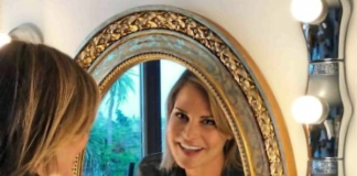 Estate 2017: Simona Ventura Selfie i segreti di bellezza e salute estate 2017, segreti di bellezza, salute, Simona Ventura,