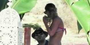 Emma Marrone incinta o ingrassata in vacanza con Sangiorgi? gossip emma marrone, giuliano sangiorgi, emma marrone gossip, emma, sangiorgi, gossip emma, gossip,