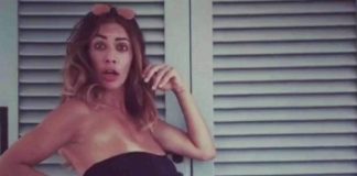 Melita Toniolo dolce attesa al mare mostra orgogliosa il pancione Melita Toniolo, pancione, gossip,