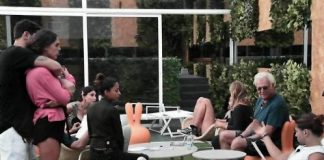 GF 2, Giulia De Lellis, incidente in giardino al GF 2 2017 Giulia De Lellis,Giulia De Lellis incidente, incidente, giardino, GF VIP, GF 2, GF 2 2017,