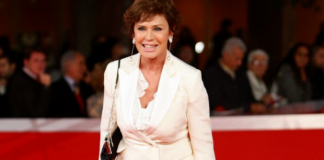 Corinne Clery al Grande Fratello Vip 2017: età, fidanzato, curiosità Corinne Clery, Grande Fratello Vip 2017, età, fidanzato, curiosità
