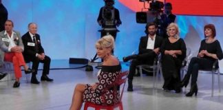 Uomini e Donne oggi Gemma Galgani: “Mi sono innamorata” Uomini e Donne, Uomini e Donne oggi, Gemma Galgani, l'esterna con Guido, trono over,