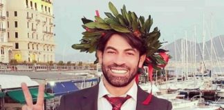 Uomini e Donne gossip: Gianni Sperti si è laureato Uomini e Donne gossip, gianni sperti laurea, gianni sperti, gossip,