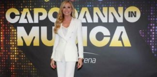 Capodanno 2018 su Canale 5 con Federica Panicucci: nomi degli ospiti Federica Panicucci, capodanno 2018, canale 5, nomi, ospiti, tv, programmi tv, mediaset,
