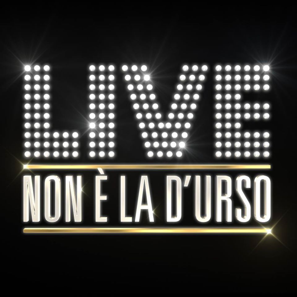 Live_Non-_è_la_D_Urso