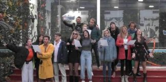 Grande Fratello Vip, FLASH MOB nella casa i Vipponi cantano Azzurro Flash Mob al Grande Fratello Vip, i Vipponi tutti in coro cantano Azzurro contro e per sconfiggere il coronavirus,Flash Mob 14 marzo,