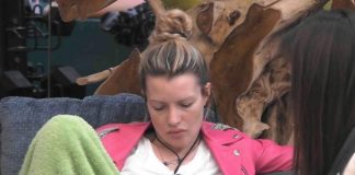 La talpa del Grande Fratello Vip Licia Nunez scoppia in lacrime, Teresanna:”Te ne ‘e a ij” La talpa del Grande Fratello Vip Licia in lacrime, Teresanna:"Te ne 'e a ij" Grande Fratello Vip news ultim'ora, Grande Fratello Vip news, Grande Fratello Vip, Licia Nunez,
