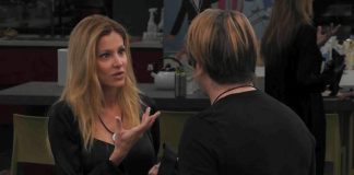 La confidenza di Fernanda ad Adriana Volpe che la rivela a Patrick varrà una nomination al Grande Fratello Vip? La confidenza di Fernanda ad Adriana Volpe che la rivela a Patrick varrà una nomination Grande Fratello Vip? Grande Fratello Vip news, Grande Fratello Vip news ultim'ora