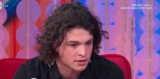 Leo Gassmann a Vieni da me parla della sua fidanzata? Il mistero di Anna Leo Gassmann fidanzata Leo Gasmann Vieni da me Leo Gassmann ultime notizie