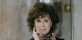 «Corinne Cléry» nuovo fidanzato, a 70 anni rivela il suo nuovo amore Corinne Cléry, Corinne Cléry nuovo fidanzato, Corinne Cléry 70 anni,