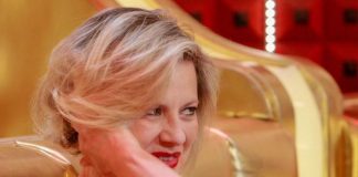 Antonella Elia, replica: “Aveva amicizia con Yvonne Sciò, io le davo fastidio” antonella elia