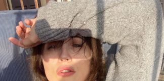 «Chiara Francini» La vita privata in lockdown con i suoi amici gatti chiara francini