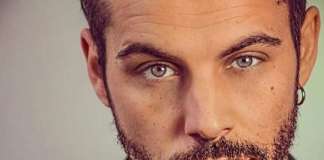 Andrea Montovoli e la fidanzata: la convivenza con “Fuori”