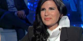 Pamela Prati piange a Domenica In: la showgirl in lacrime si racconta così