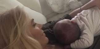 Eleonora Daniele: la foto insieme alla figlia Carlotta fa impazzire il web Eleonora Daniele,