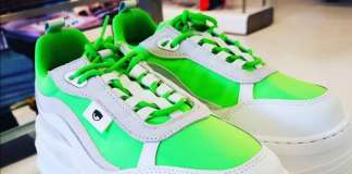 La moda dei Vip 2020: le sneakers di Chiara Ferragni Moda Vip estate 2020, sneakers,