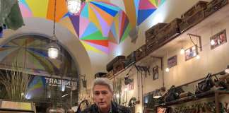 Roberto Farnesi padre a 52 anni: Lucya Belcastro ha partorito Roberto Farnesi padre a 52 anni: Lucya Belcastro ha partorito, gossip, news,