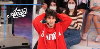 Amici 21 nuovo ingresso di Andrea Siragusa: età, fidanzata Amici 21 - Durante la puntata di Amici 2021 andata in onda su Canale 5 domenica 14 novembre abbiamo assistito ad un nuovo ingresso nella scuola: Andrea Siragusa,