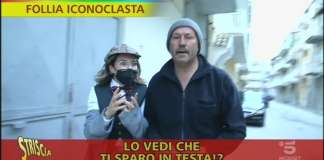 ‘Striscia la notizia’ oggi 12 gennaio l’imbrattatore della Scala dei turchi denunciato da Striscia la notizia ‘Striscia la notizia’ oggi 12 gennaio l'imbrattatore della Scala dei turchi denunciato