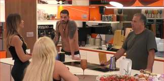 Grande Fratello Vip, Noemi Blonde non smentisce la storia con Luca Salatino Grande Fratello Vip, Noemi Blonde non smentisce la storia con Luca Salatino