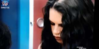 ‘Grande Fratello Vip’ Antonella in lacrime si confessa a Carolina, poi cambia strategia ‘Grande Fratello Vip’ Antonella in lacrime si confessa a Carolina, poi cambia strategia