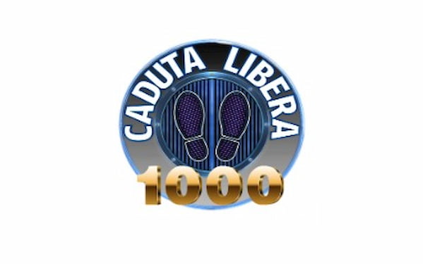 «Caduta libera» Gerry Scotti festeggia 1000 puntate con i Campioni