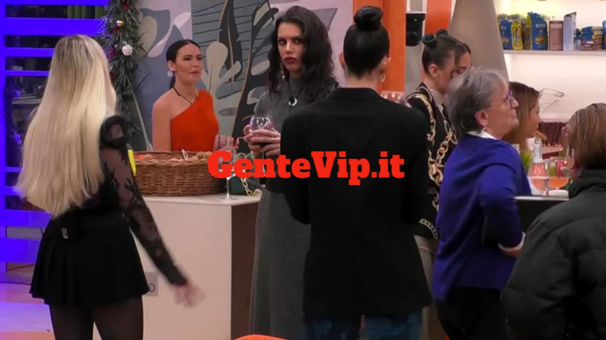 ‘Gf VIP’, Antonella ha plagiato Dana Saber e gettata in pasto ai leoni