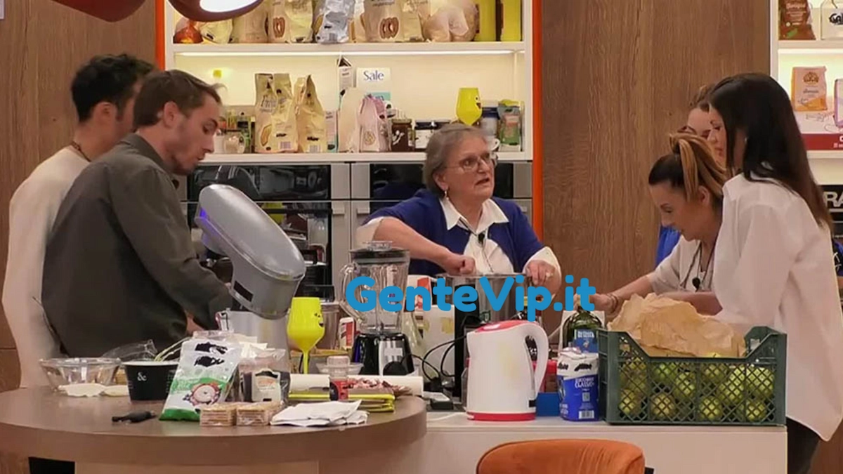 Lite al ‘Gf VIP’, Dana alza voce vs Patrizia: ‘Tu sei fuori testa’