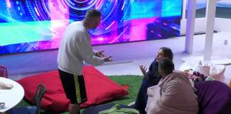 Gf Vip: Tavassi ruggini con Nikita “Sei una provocatrice…” Gf Vip: Tavassi ruggini con Nikita “Sei una provocatrice...”